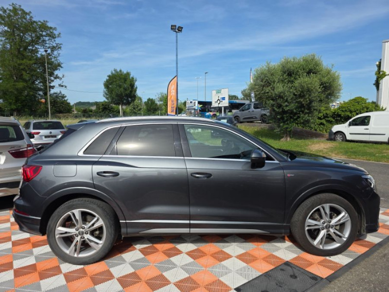 Photo 10 de l'offre de AUDI Q3 35 TDI 150 S tronic 7 S LINE JA19 LED Hayon EL. 1ère Main à 28900€ chez Mérignac auto