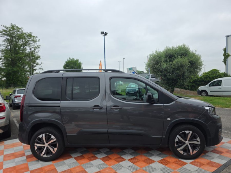 Photo 10 de l'offre de PEUGEOT RIFTER 1.5 BlueHDi 130 BVM6 GT JA17 230V Attel. à 21950€ chez Mérignac auto
