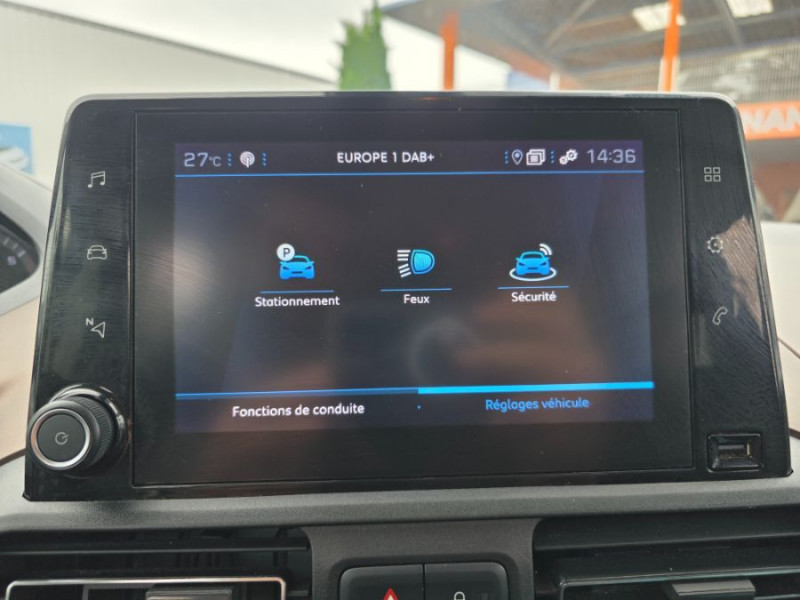 Photo 39 de l'offre de PEUGEOT RIFTER 1.5 BlueHDi 130 BVM6 GT JA17 230V Attel. à 21950€ chez Mérignac auto