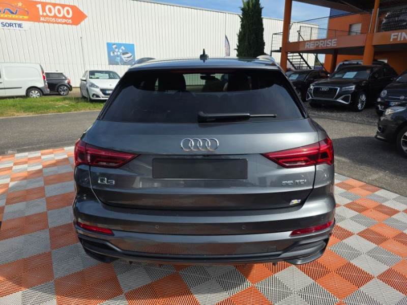 Photo 14 de l'offre de AUDI Q3 35 TDI 150 S tronic 7 S LINE JA19 LED Hayon EL. 1ère Main à 28900€ chez Mérignac auto