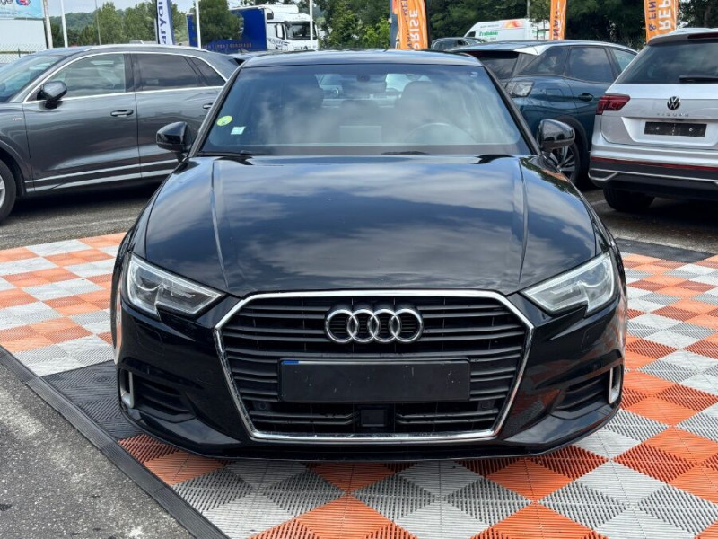 Photo 10 de l'offre de AUDI A3 BERLINE 30 TDI 116 S Tronic 7 SPORT 4P GPS Xénon Plus SC JA17 à 19950€ chez Mérignac auto