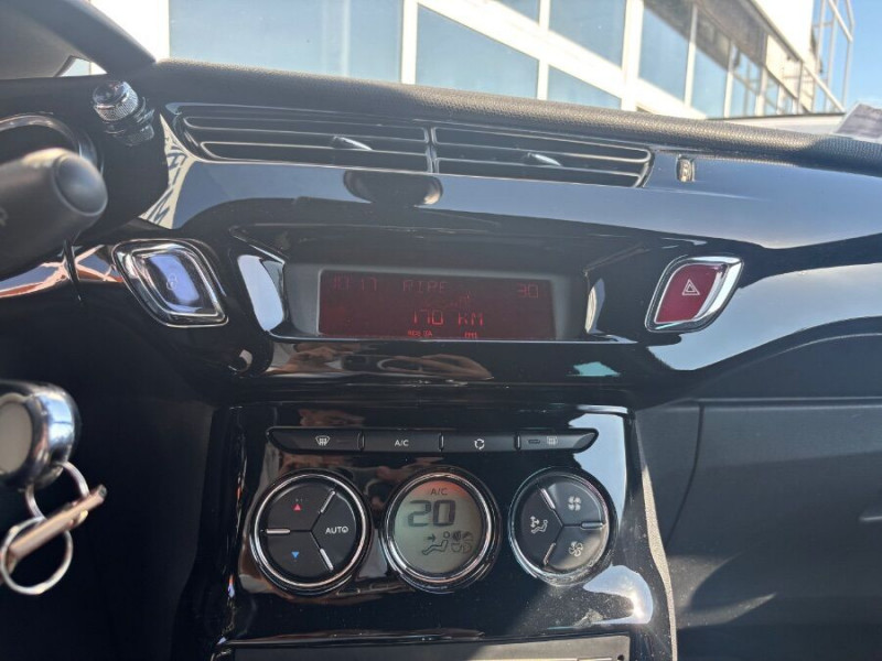 Photo 19 de l'offre de CITROEN DS3 1.6 E-HDI 90 SO CHIC JA16 Radar à 8900€ chez Mérignac auto