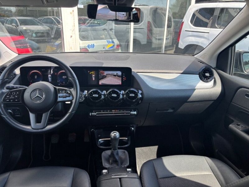 Photo 6 de l'offre de MERCEDES-BENZ CLASSE B 180 Ess. 136cv BVM6 BUSINESS GPS SC Camera Attel. 1ère Main à 21750€ chez Mérignac auto