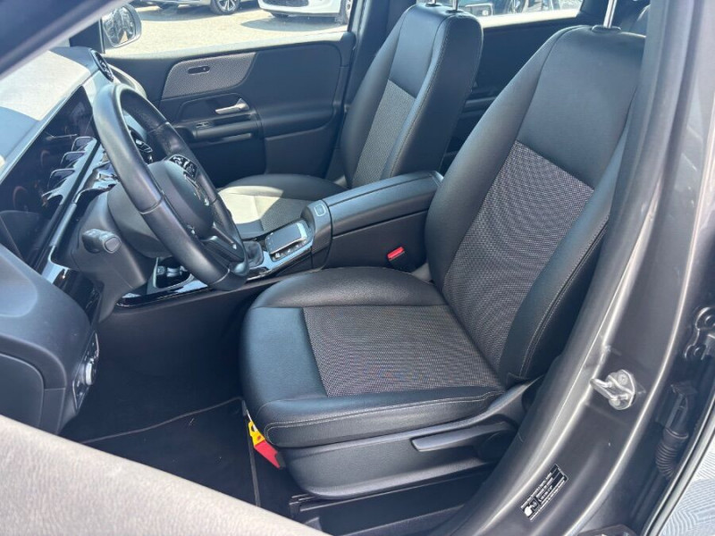 Photo 5 de l'offre de MERCEDES-BENZ CLASSE B 180 Ess. 136cv BVM6 BUSINESS GPS SC Camera Attel. 1ère Main à 21750€ chez Mérignac auto
