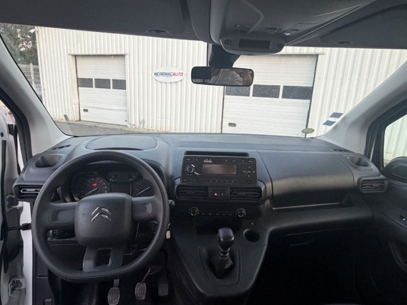 Photo 4 de l'offre de CITROEN BERLINGO 1.5 BlueHDi 100 BVM6 LIVE CLIM Bluetooth à 18450€ chez Mérignac auto