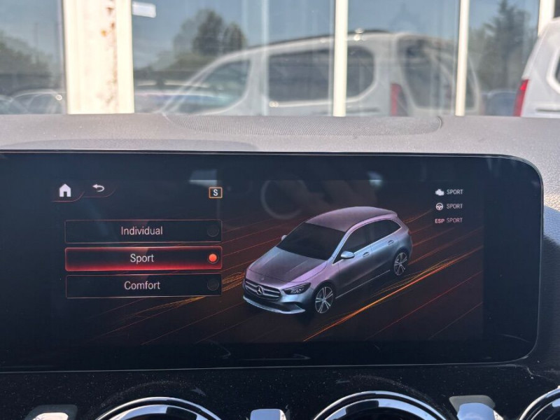 Photo 32 de l'offre de MERCEDES-BENZ CLASSE B 180 Ess. 136cv BVM6 BUSINESS GPS SC Camera Attel. 1ère Main à 21750€ chez Mérignac auto