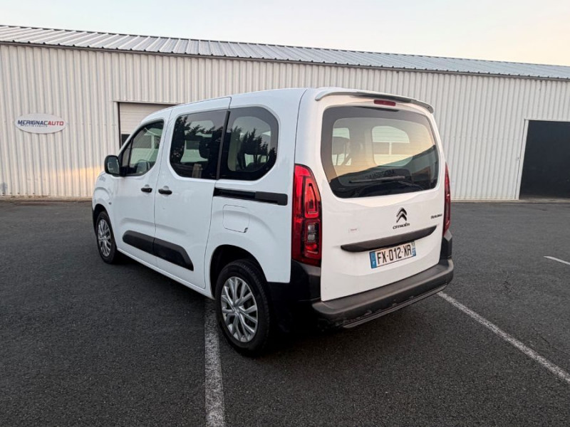 Photo 10 de l'offre de CITROEN BERLINGO 1.5 BlueHDi 100 BVM6 LIVE CLIM Bluetooth à 18450€ chez Mérignac auto