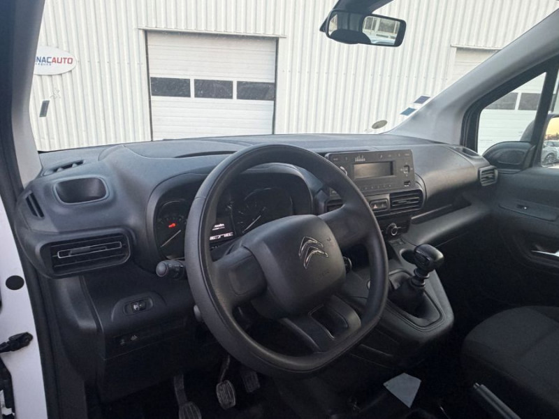 Photo 12 de l'offre de CITROEN BERLINGO 1.5 BlueHDi 100 BVM6 LIVE CLIM Bluetooth à 18450€ chez Mérignac auto