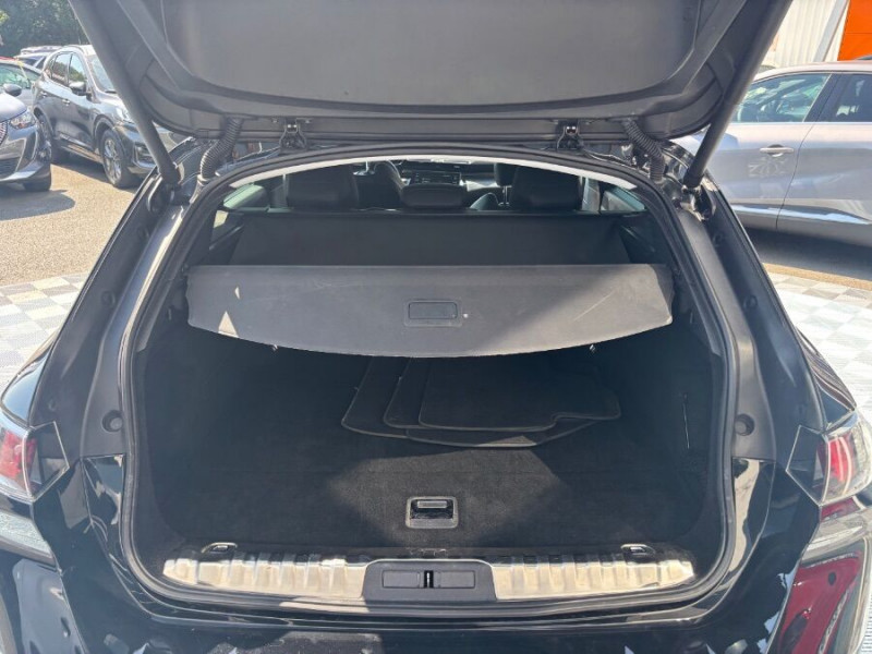 Photo 13 de l'offre de PEUGEOT 508 SW 1.5 BlueHDi 130 EAT8 ALLURE PACK Hayon EL. Pack Drive ACC SC à 20950€ chez Mérignac auto