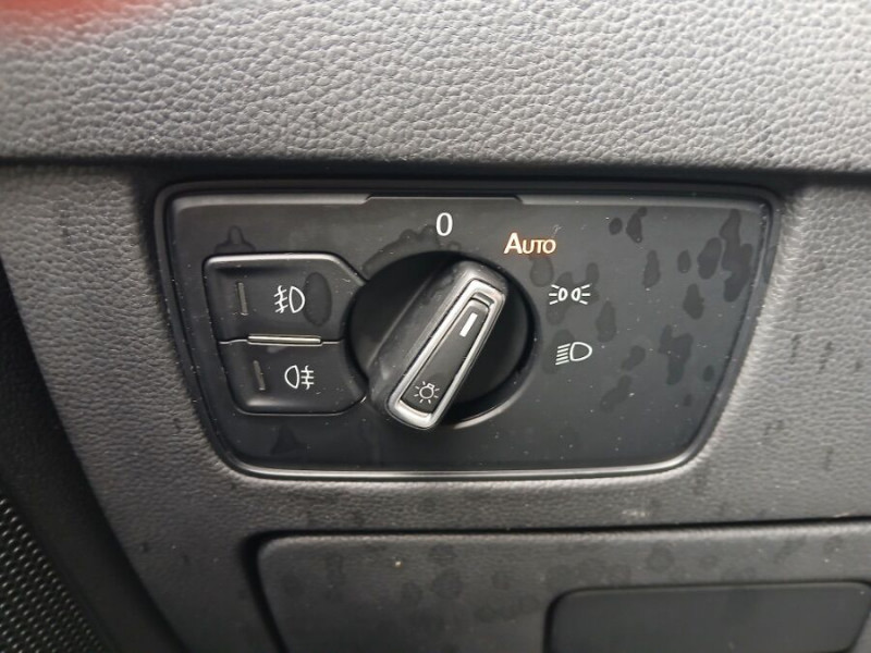 Photo 31 de l'offre de VOLKSWAGEN PASSAT SW VIII 2.0 TDI 122 DSG7 STYLE BUSINESS GPS Radars ACC Hayon EL. 1ère Main à 21450€ chez Mérignac auto