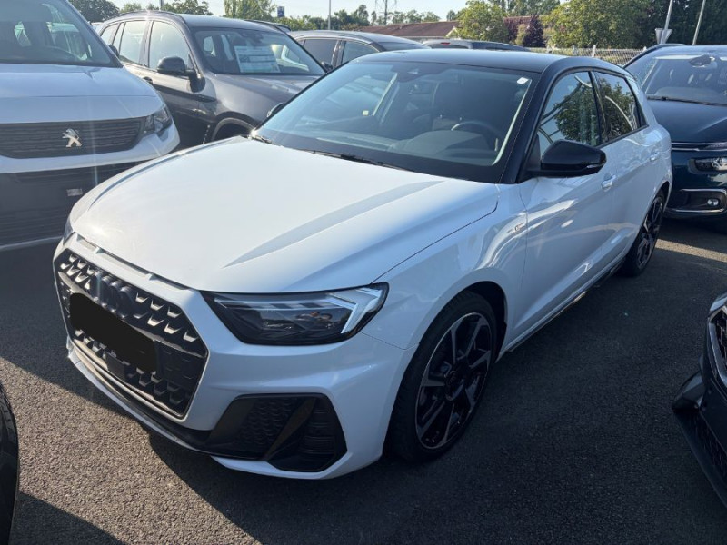 Photo 1 de l'offre de AUDI A1 SPORTBACK II 30 TFSI 110 S tronic 7 Pack Ext. S LINE JA18 Camera Key Less à 27450€ chez Mérignac auto