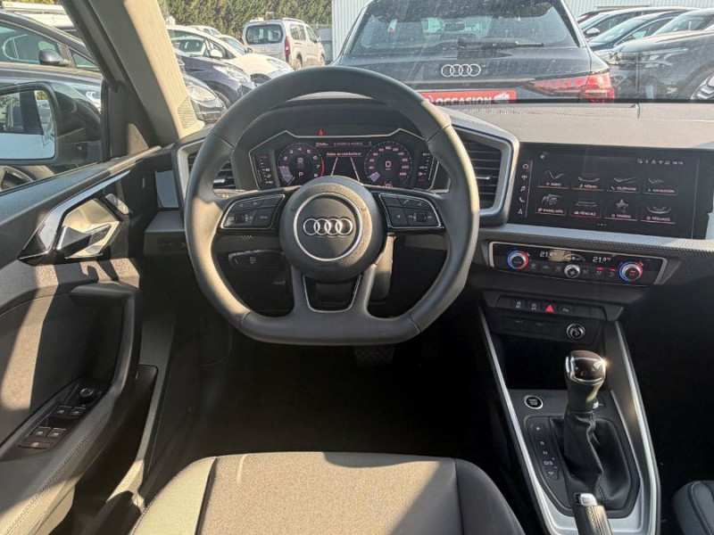 Photo 4 de l'offre de AUDI A1 SPORTBACK II 30 TFSI 110 S tronic 7 Pack Ext. S LINE JA18 Camera Key Less à 27450€ chez Mérignac auto
