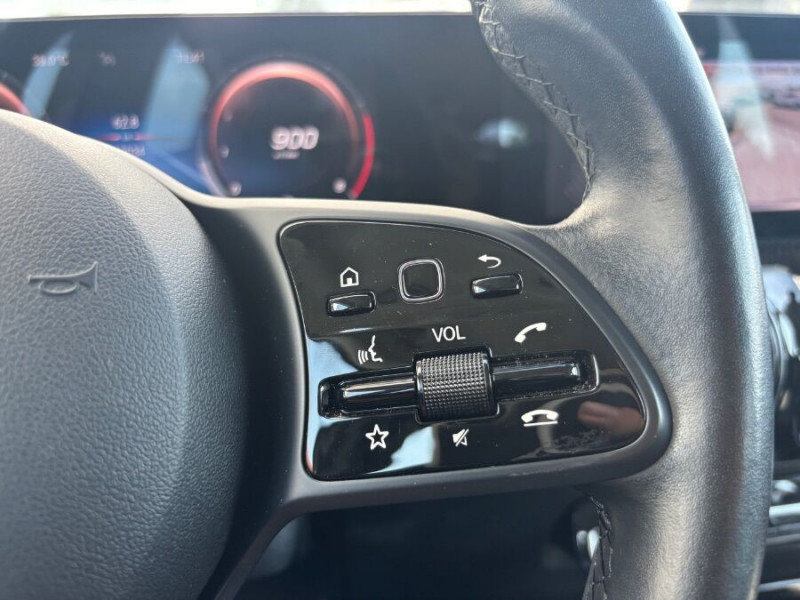 Photo 20 de l'offre de MERCEDES-BENZ CLASSE B 180 Ess. 136cv BVM6 BUSINESS GPS SC Camera Attel. 1ère Main à 21750€ chez Mérignac auto