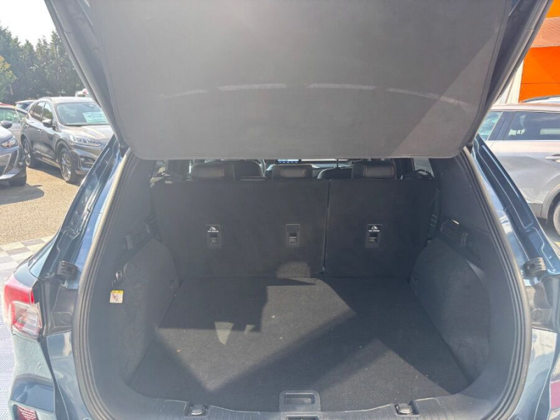 Photo 15 de l'offre de FORD KUGA 2.0 ECOBLUE D 120 BVA8 ST LINE X 360° Attel. Options... à 25390€ chez Mérignac auto