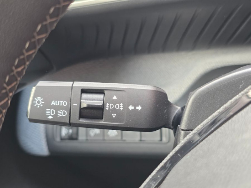 Photo 19 de l'offre de CITROEN C3 AIRCROSS 1.2 HYBRID 145 ECS-6 FEEL à 24450€ chez Mérignac auto