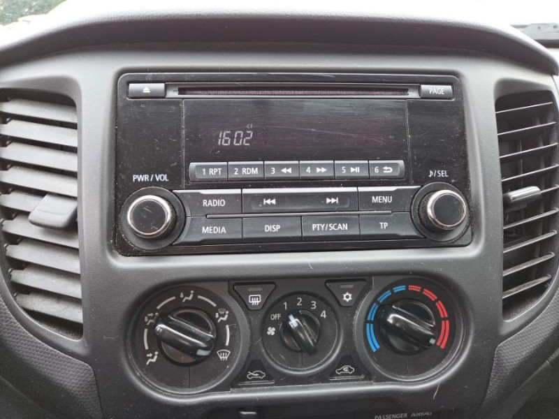 Photo 6 de l'offre de MITSUBISHI L200 2.2 DI-D 150 BVM6 4WD CLUB CAB INVITE CLIM à 28900€ chez Mérignac auto
