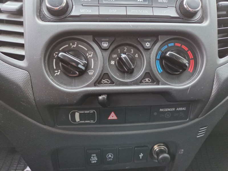 Photo 18 de l'offre de MITSUBISHI L200 2.2 DI-D 150 BVM6 4WD CLUB CAB INVITE CLIM à 28900€ chez Mérignac auto