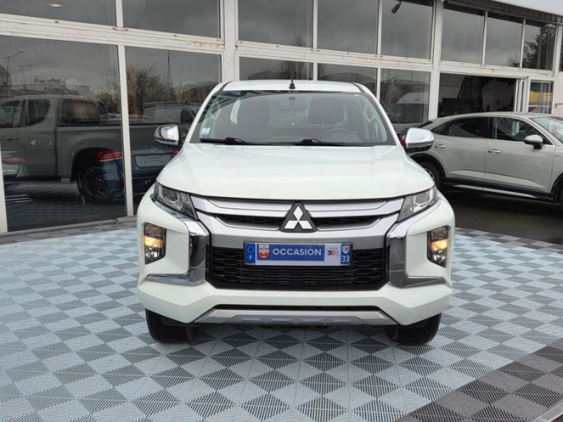 Photo 2 de l'offre de MITSUBISHI L200 2.2 DI-D 150 BVM6 4WD CLUB CAB INVITE CLIM à 28900€ chez Mérignac auto