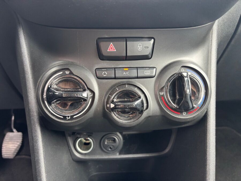Photo 30 de l'offre de PEUGEOT 208 1.6 BlueHDi 75 ACTIVE CLIM Bluetooth à 10980€ chez Mérignac auto