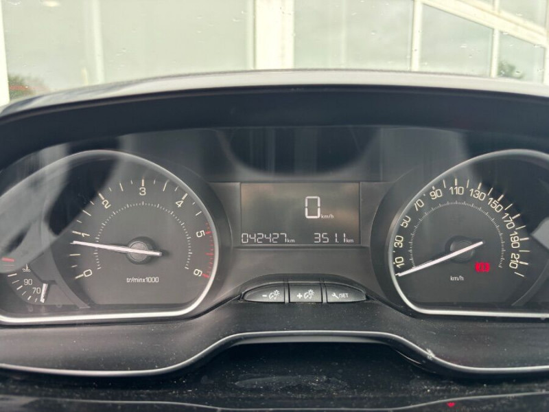 Photo 21 de l'offre de PEUGEOT 208 1.6 BlueHDi 75 ACTIVE CLIM Bluetooth à 10980€ chez Mérignac auto