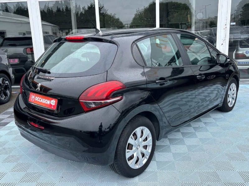 Photo 9 de l'offre de PEUGEOT 208 1.6 BlueHDi 75 ACTIVE CLIM Bluetooth à 10980€ chez Mérignac auto