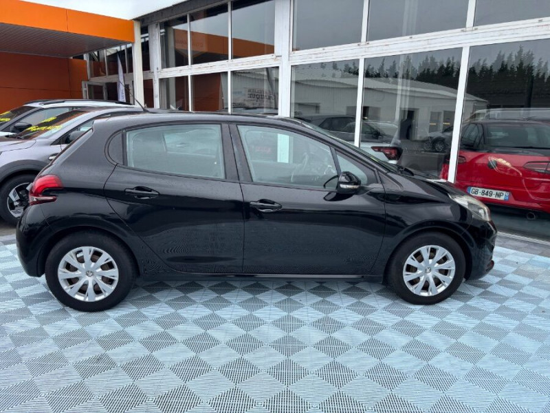 Photo 11 de l'offre de PEUGEOT 208 1.6 BlueHDi 75 ACTIVE CLIM Bluetooth à 10980€ chez Mérignac auto