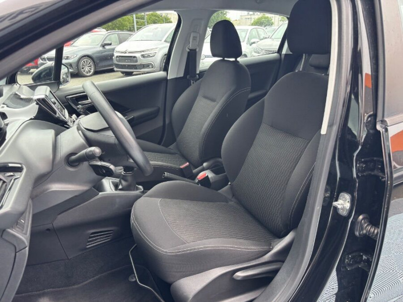 Photo 5 de l'offre de PEUGEOT 208 1.6 BlueHDi 75 ACTIVE CLIM Bluetooth à 10980€ chez Mérignac auto