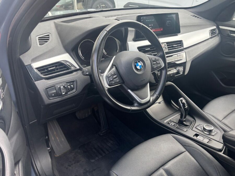 Photo 18 de l'offre de BMW X1 (F48) (2) New SDRIVE 18DA 136 BVA8 PACK TOE SEM Camera Hayon Elec. 1ère Main à 26950€ chez Mérignac auto