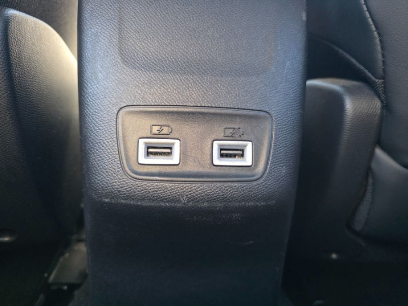 Photo 15 de l'offre de PEUGEOT 2008 1.5 BlueHDi 110 BVM6 GT GPS Camera SC à 18950€ chez Mérignac auto