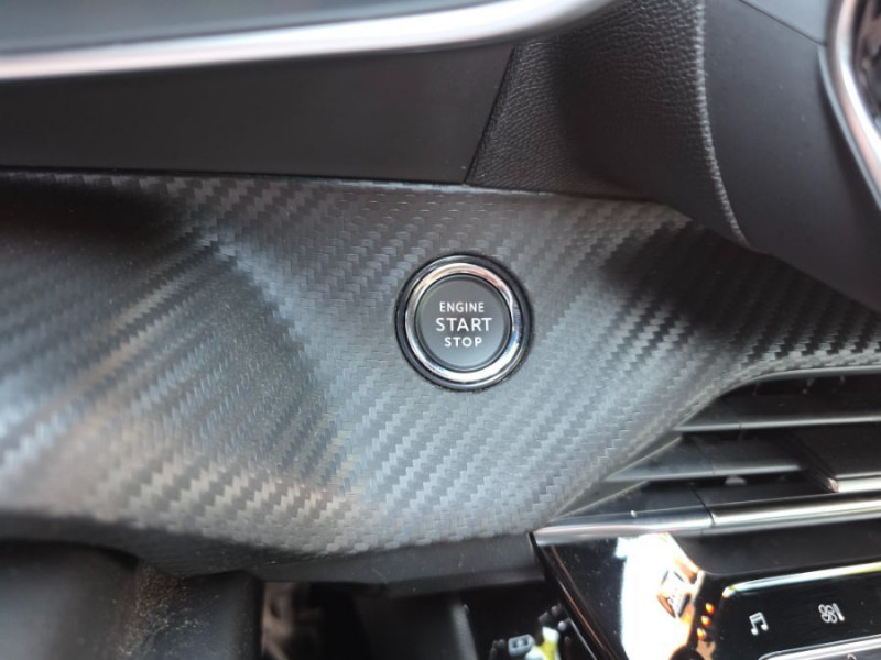 Photo 25 de l'offre de PEUGEOT 2008 1.5 BlueHDi 110 BVM6 GT GPS Camera SC à 18950€ chez Mérignac auto