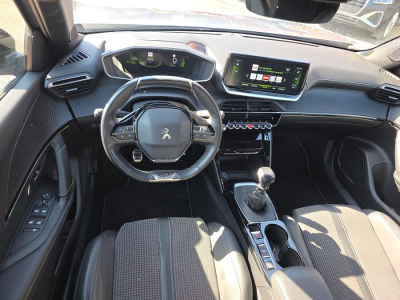 Photo 14 de l'offre de PEUGEOT 2008 1.5 BlueHDi 110 BVM6 GT GPS Camera SC à 18950€ chez Mérignac auto