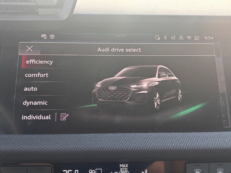 Photo 35 de l'offre de AUDI A3 SPORTBACK IV New 40 TFSIe 204 25.7kWh S Tronic S LINE 142Kms Elect. WLTP Key Less Hayon EL. à 39450€ chez Mérignac auto