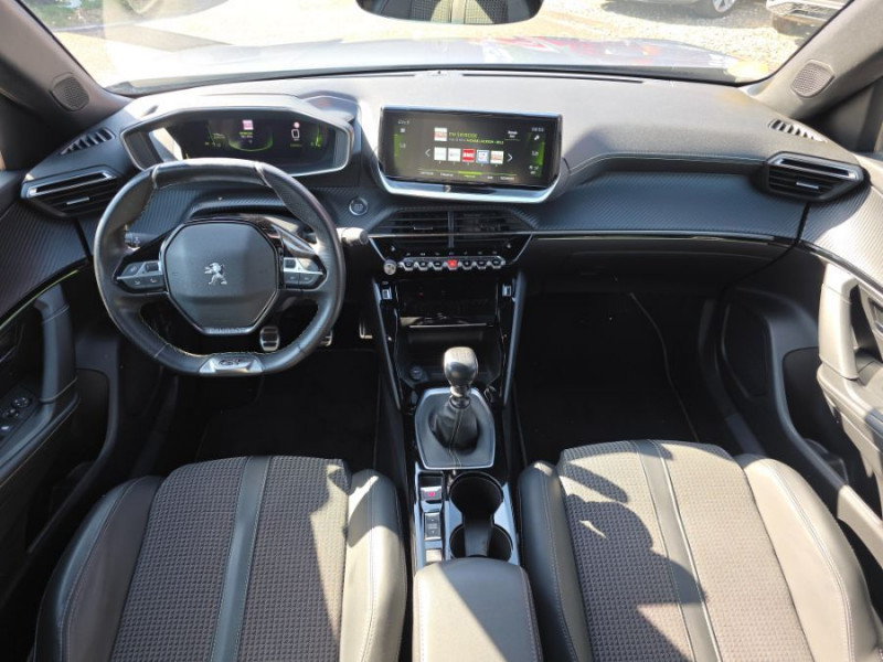 Photo 4 de l'offre de PEUGEOT 2008 1.5 BlueHDi 110 BVM6 GT GPS Camera SC à 18950€ chez Mérignac auto