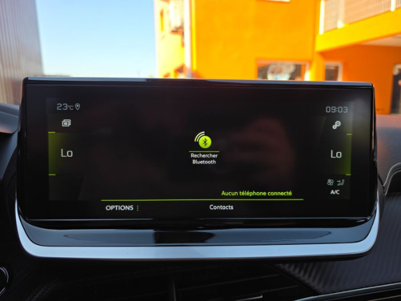 Photo 41 de l'offre de PEUGEOT 2008 1.5 BlueHDi 110 BVM6 GT GPS Camera SC à 18950€ chez Mérignac auto