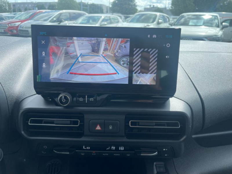 Photo 4 de l'offre de CITROEN BERLINGO 1.5 BlueHDi 130 EAT8 N1 MAX Camera 3 Sièges Arr. à 26450€ chez Mérignac auto