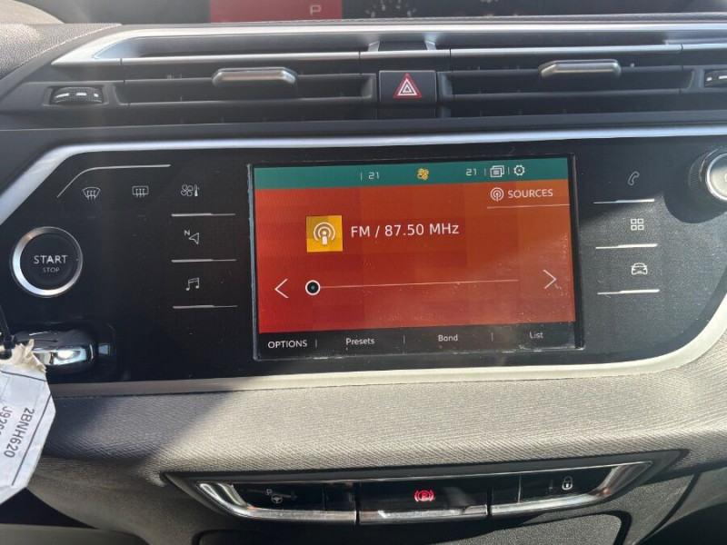 Photo 25 de l'offre de CITROEN GRAND C4 SPACETOURER 1.5 BlueHDi 130 EAT8 SHINE Cam360° Attel. 7PL 1ère Main à 23450€ chez Mérignac auto