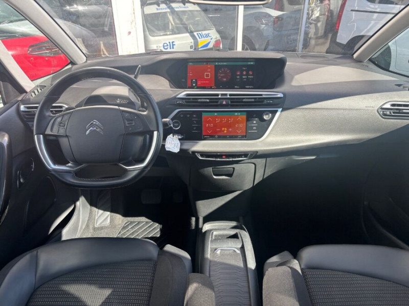 Photo 6 de l'offre de CITROEN GRAND C4 SPACETOURER 1.5 BlueHDi 130 EAT8 SHINE Cam360° Attel. 7PL 1ère Main à 23450€ chez Mérignac auto