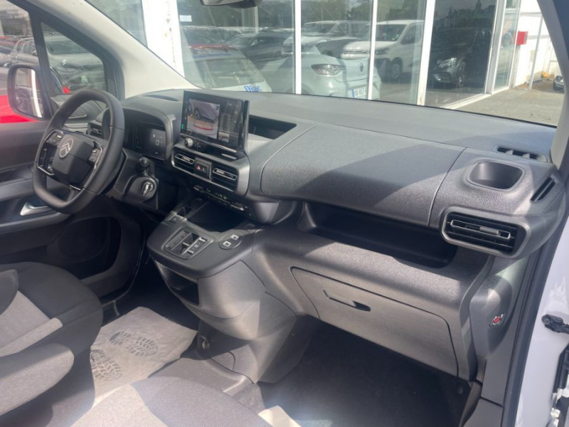 Photo 28 de l'offre de CITROEN BERLINGO 1.5 BlueHDi 130 EAT8 N1 MAX Camera 3 Sièges Arr. à 26450€ chez Mérignac auto