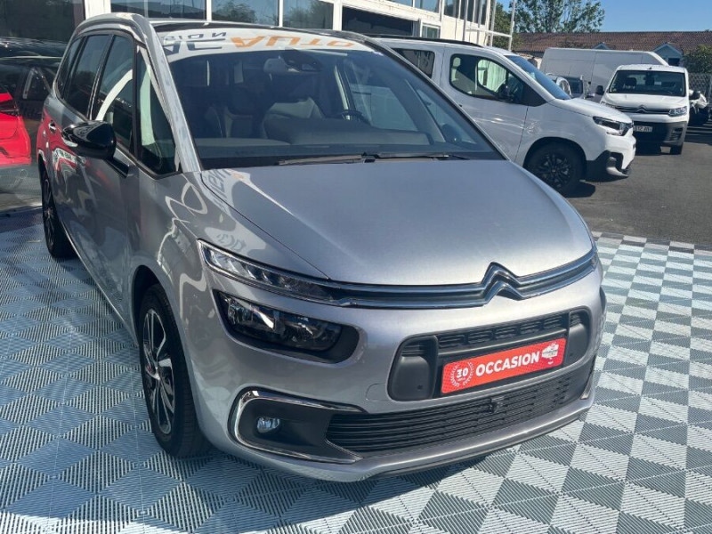 Photo 2 de l'offre de CITROEN GRAND C4 SPACETOURER 1.5 BlueHDi 130 EAT8 SHINE Cam360° Attel. 7PL 1ère Main à 23450€ chez Mérignac auto