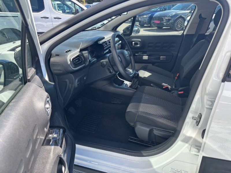 Photo 5 de l'offre de CITROEN C3 III 1.2 PureTech 83 MAX SHINE JA16 à 12950€ chez Mérignac auto