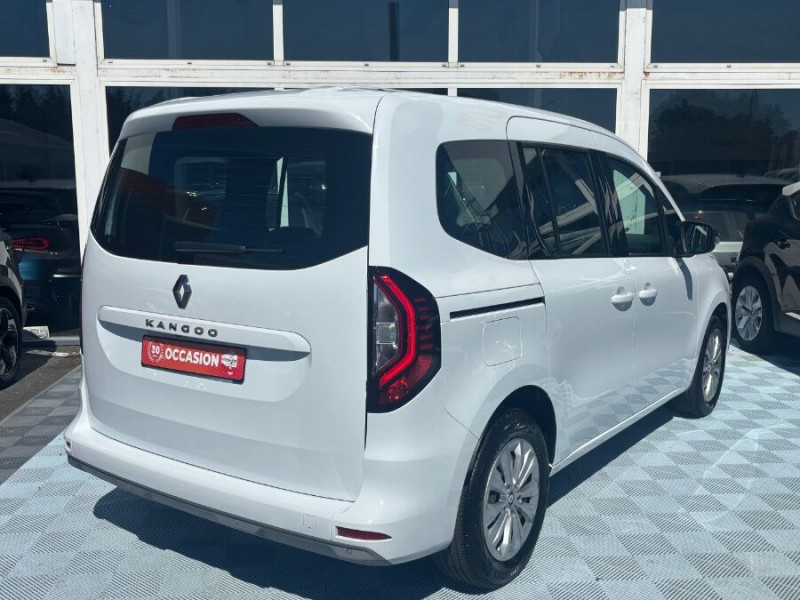 Photo 3 de l'offre de RENAULT KANGOO 1.5 BLUE DCI 95 EVOLUTION GPS Camera 1ère Main à 23450€ chez Mérignac auto