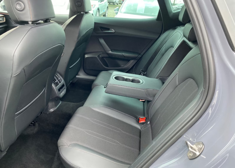 Photo 7 de l'offre de CUPRA FORMENTOR NEW 1.5 eTSI 150 HYBRID BVA7 V PACK TOE Camera ACC Gtie 05/30 à 31690€ chez Mérignac auto