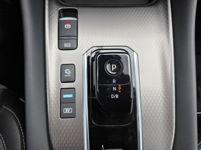 Photo 34 de l'offre de NISSAN QASHQAI NEW E POWER 205 N-CONNECTA PACK Confort et Hiver à 34980€ chez Mérignac auto