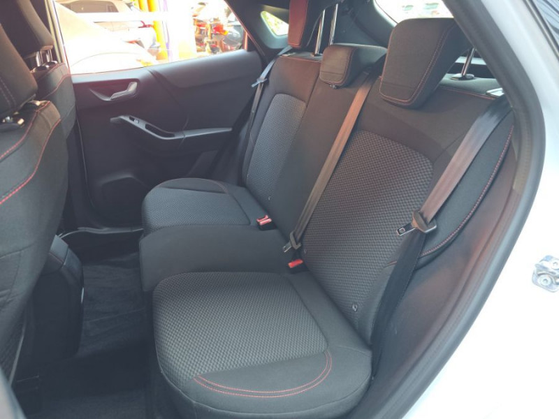 Photo 36 de l'offre de FORD PUMA 1.0 EcoBoost 125 BV6 HYBRID MHEV ST LINE à 18450€ chez Mérignac auto