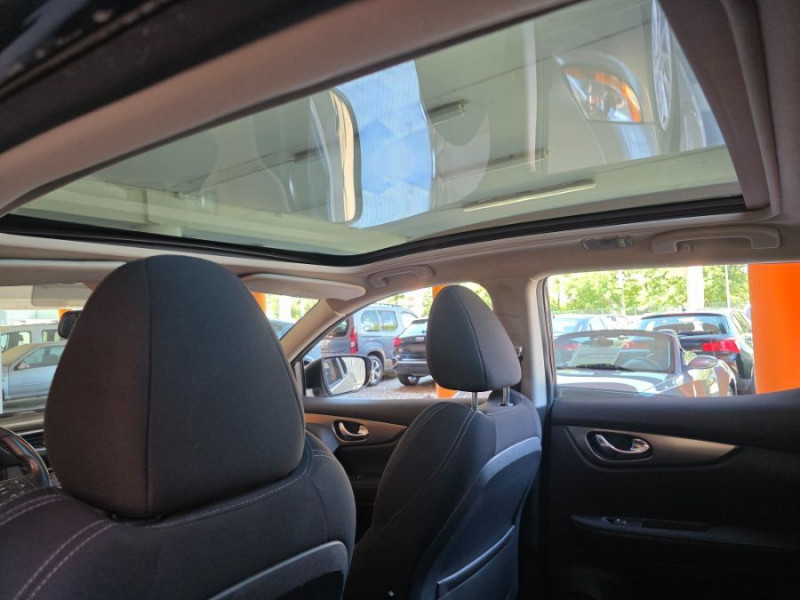 Photo 6 de l'offre de NISSAN QASHQAI 1.5 DCi 110 BVM6 N CONNECTA 360° TOIT Pano JA18 à 14950€ chez Mérignac auto