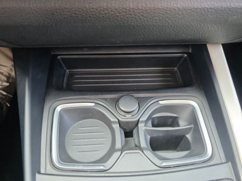 Photo 35 de l'offre de BMW SERIE 1 (F20) 116d BVM6 LOUNGE GPS Bluetooth à 13950€ chez Mérignac auto