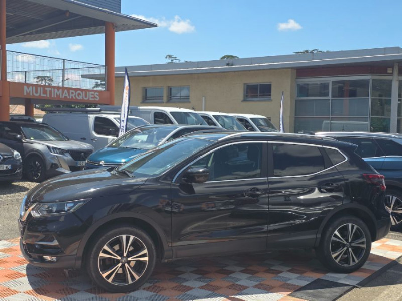 Photo 8 de l'offre de NISSAN QASHQAI 1.5 DCi 110 BVM6 N CONNECTA 360° TOIT Pano JA18 à 14950€ chez Mérignac auto
