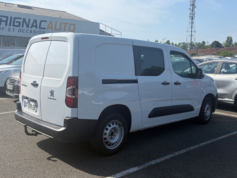Photo 10 de l'offre de PEUGEOT PARTNER XL LONG 1.5 BlueHDi 100 BVM6 CLIM Camera Attel. à 17950€ chez Mérignac auto
