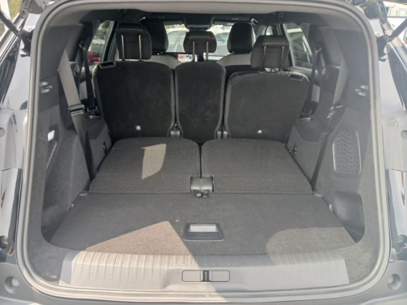 Photo 33 de l'offre de PEUGEOT 5008 HYBRID 145 e-DCS6 ALLURE Cam360° Panoramic Pack 7PL à 30450€ chez Mérignac auto