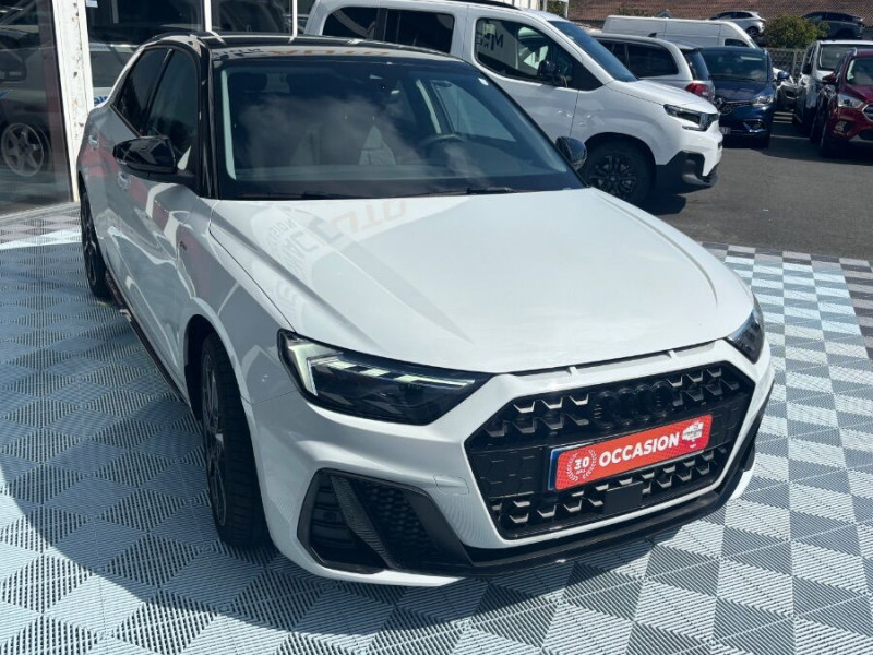 Photo 2 de l'offre de AUDI A1 SPORTBACK II 30 TFSI 110 S tronic 7 Pack Ext. S LINE JA18 Camera Key Less à 27450€ chez Mérignac auto